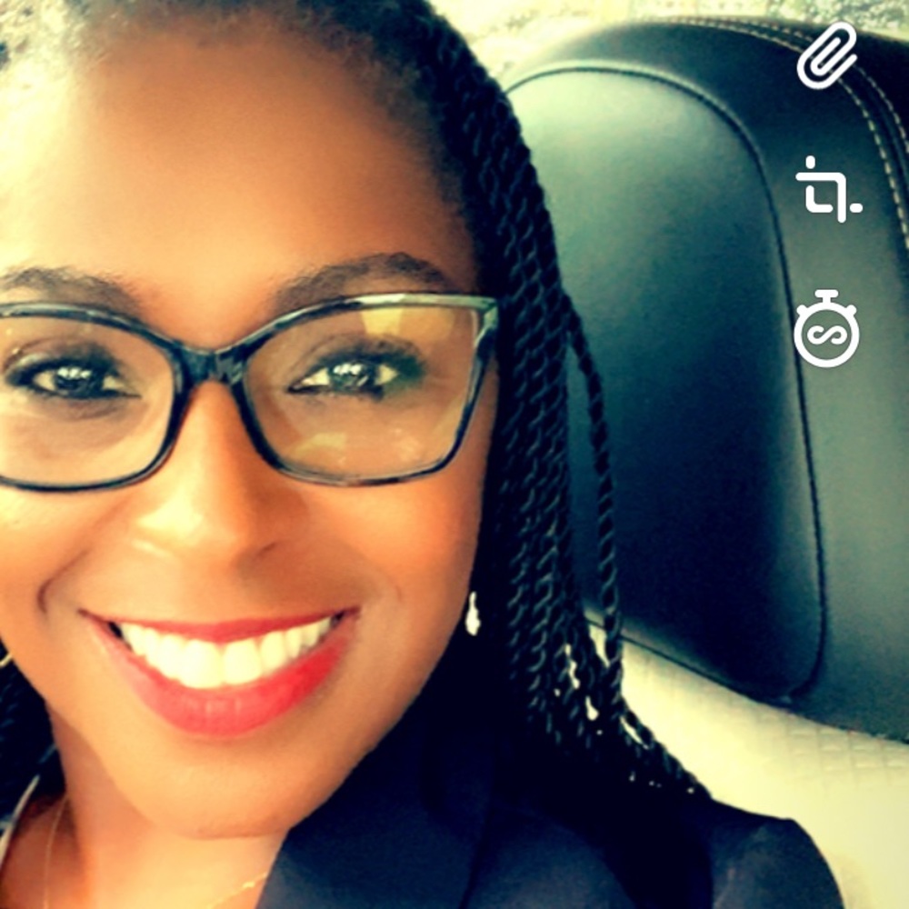 Meet your Posher, Felicia